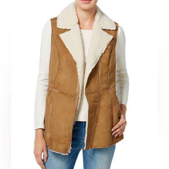 Women’s Camel Color Vest - Picture 1 of 8